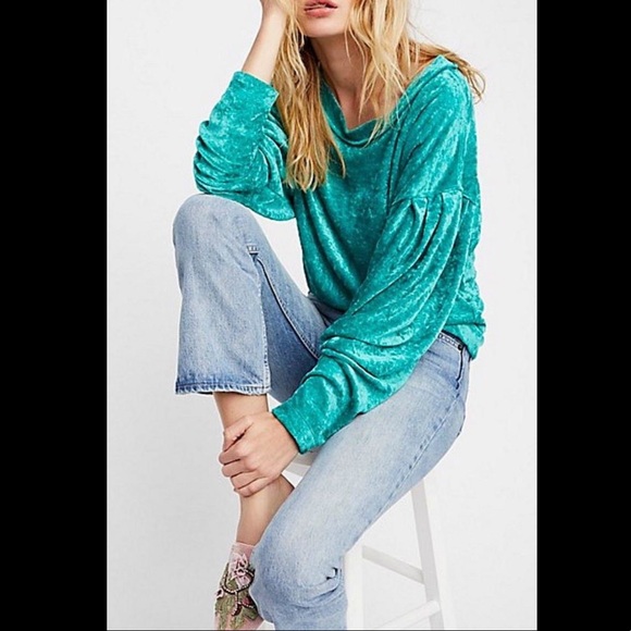 🔮MOVING SALE!!🔮 FREE PEOPLE velvet top - Picture 2 of 3